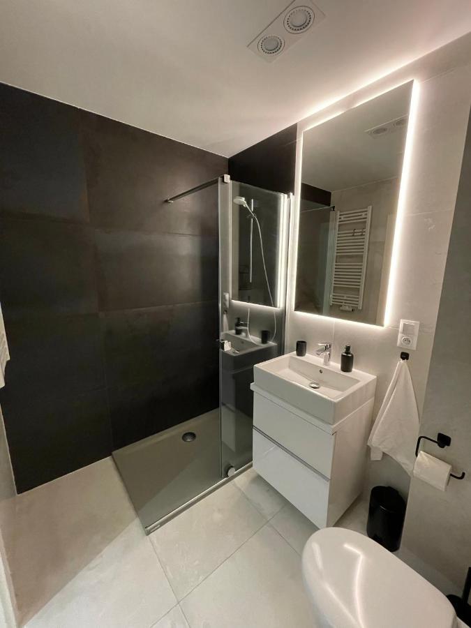 Apartament 8015 Apartment เยเลเนียกูรา ภายนอก รูปภาพ